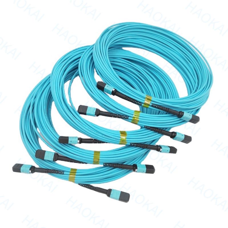 Cáp đệm sợi quang MPO / MTP nhỏ gọn